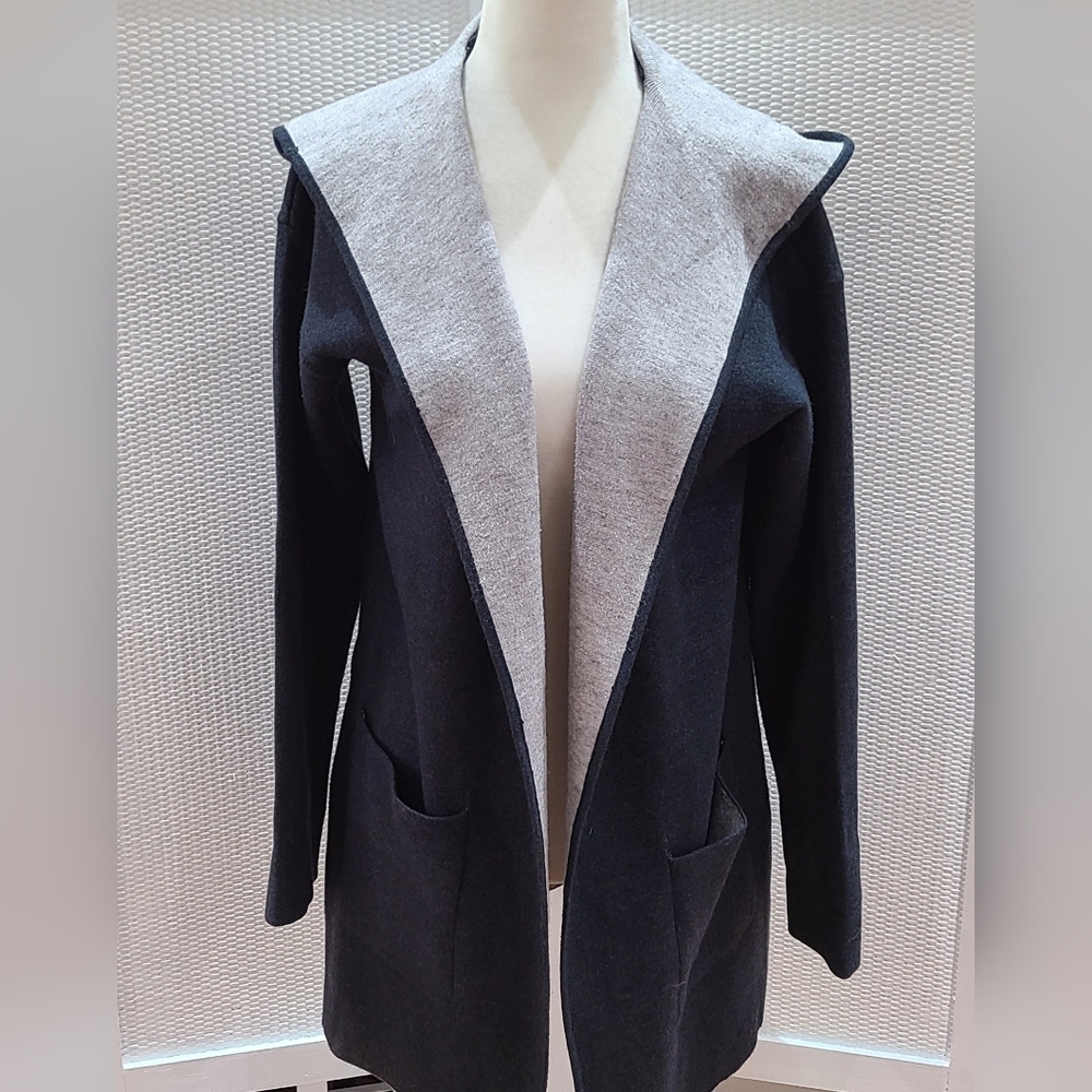 Magaschoni blue and gray hooded open front sweater size Small